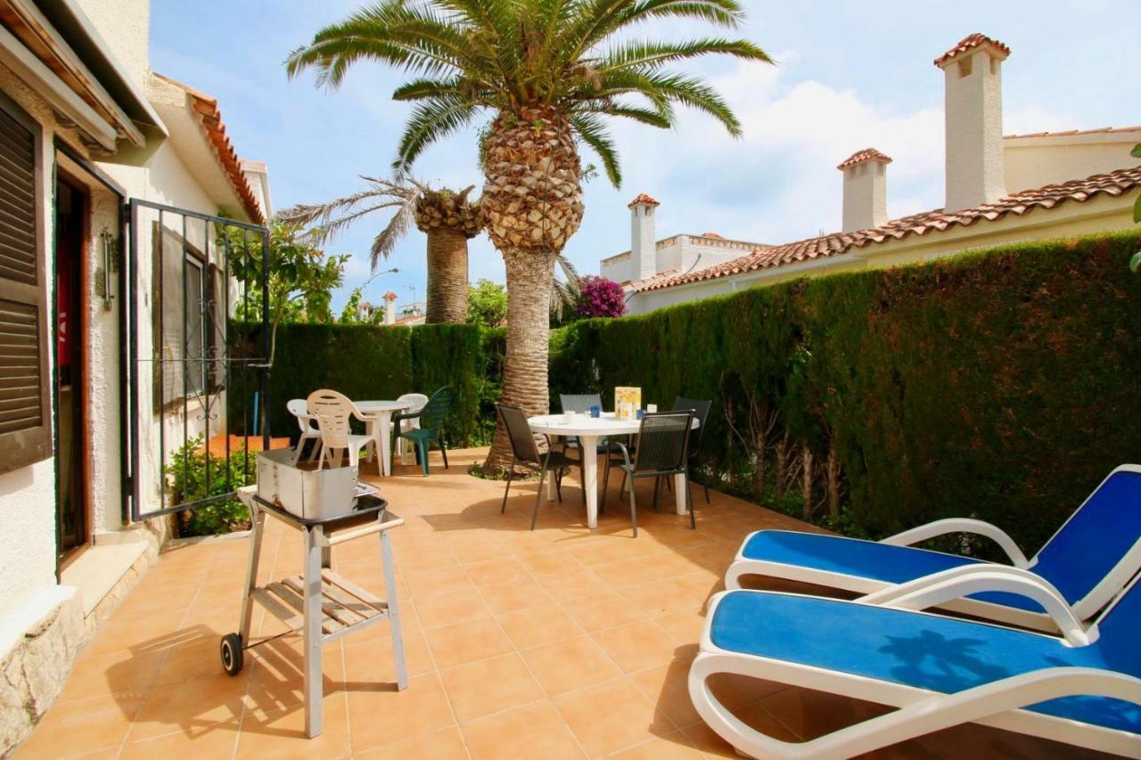 El Retiro 29 Villa Denia Luaran gambar